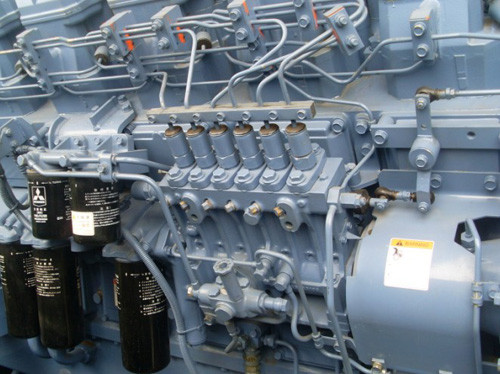 日本三菱柴油發(fā)電機發(fā)動機維修保養(yǎng)