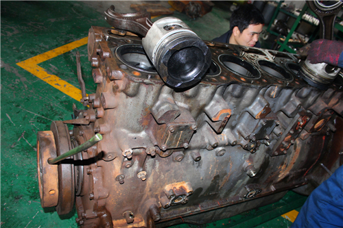 三菱12R發(fā)動(dòng)機(jī)油底殼油盤