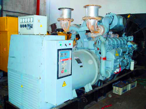 江北租賃370kw發(fā)電機(jī)價(jià)位、連桿的作用是連接活塞和曲軸