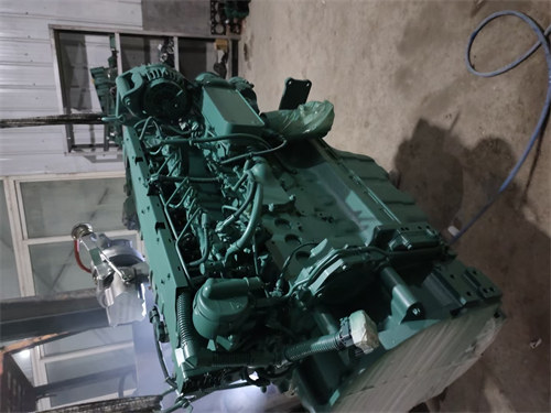 沃爾沃TWD1620G柴油發(fā)電機(jī)發(fā)動(dòng)機(jī)中冷器總成零件號(hào)