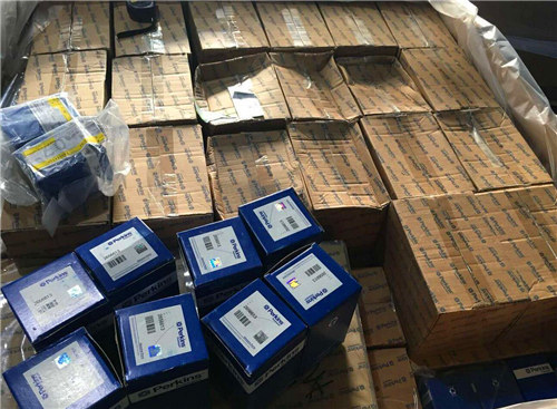 耶魯YALEGDP3540LJ叉車(chē)珀金斯柴油發(fā)動(dòng)機(jī)總成維修配件服務(wù)中心