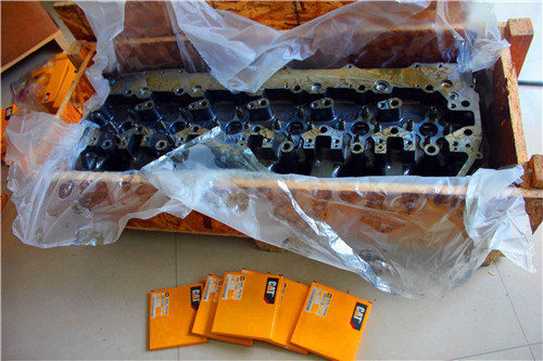 卡特C18發(fā)動機關鍵零配件價格對比與購買建議