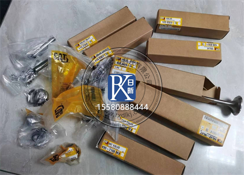 卡特彼勒D10T2推土機的柴油心臟：性能、維保與配件全解析