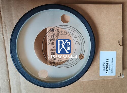 揭秘沃爾沃柴油發(fā)動(dòng)機(jī)3825169前油封：守護(hù)引擎的關(guān)鍵防線(xiàn)