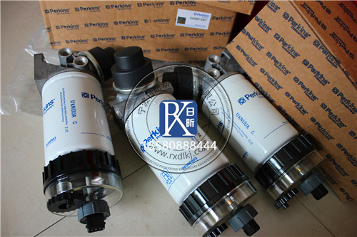 珀金斯柴油發(fā)動(dòng)機(jī)燃油濾清器更換全攻略：讓發(fā)動(dòng)機(jī)重?zé)ㄉ鷻C(jī)